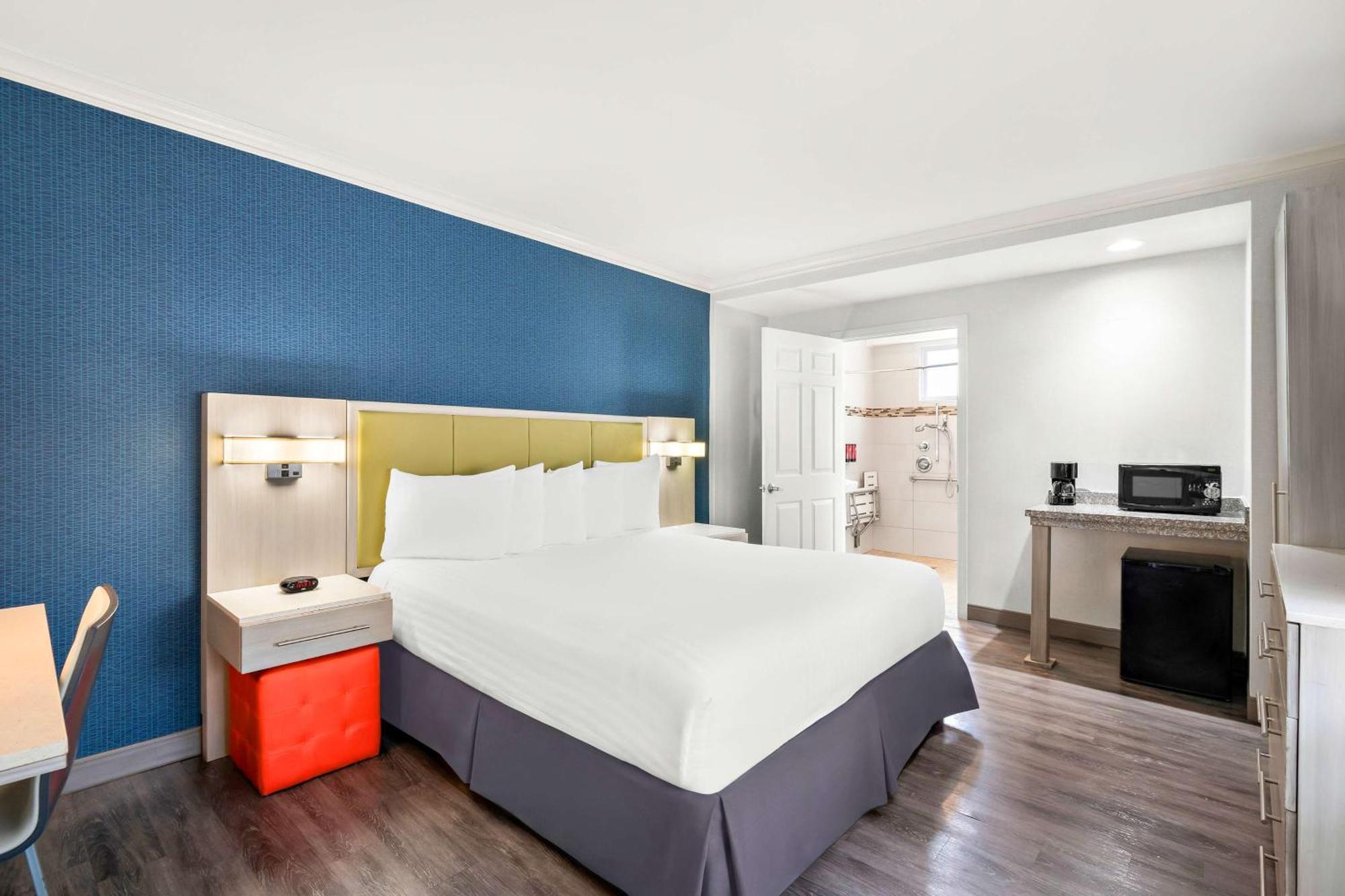 Surestay Hotel By Best Western Santa Monica Exterior photo