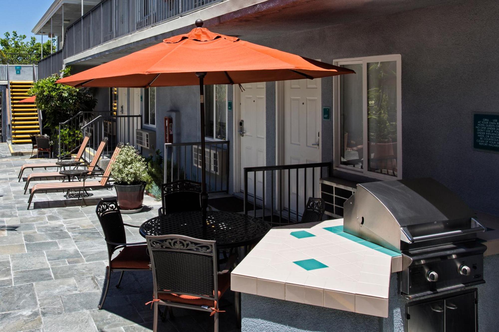 Surestay Hotel By Best Western Santa Monica Exterior photo
