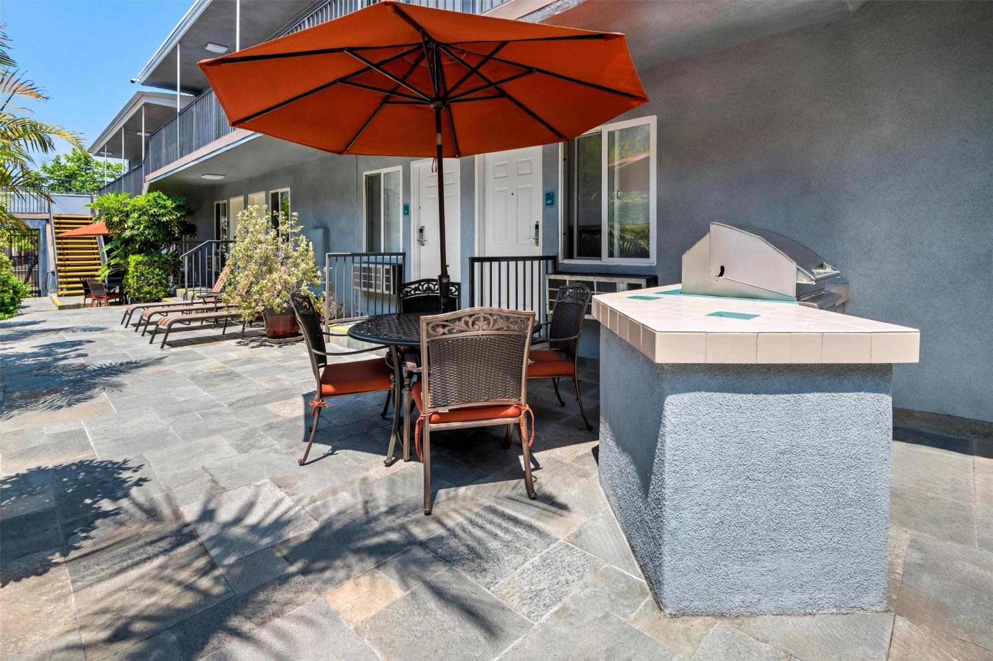 Surestay Hotel By Best Western Santa Monica Exterior photo