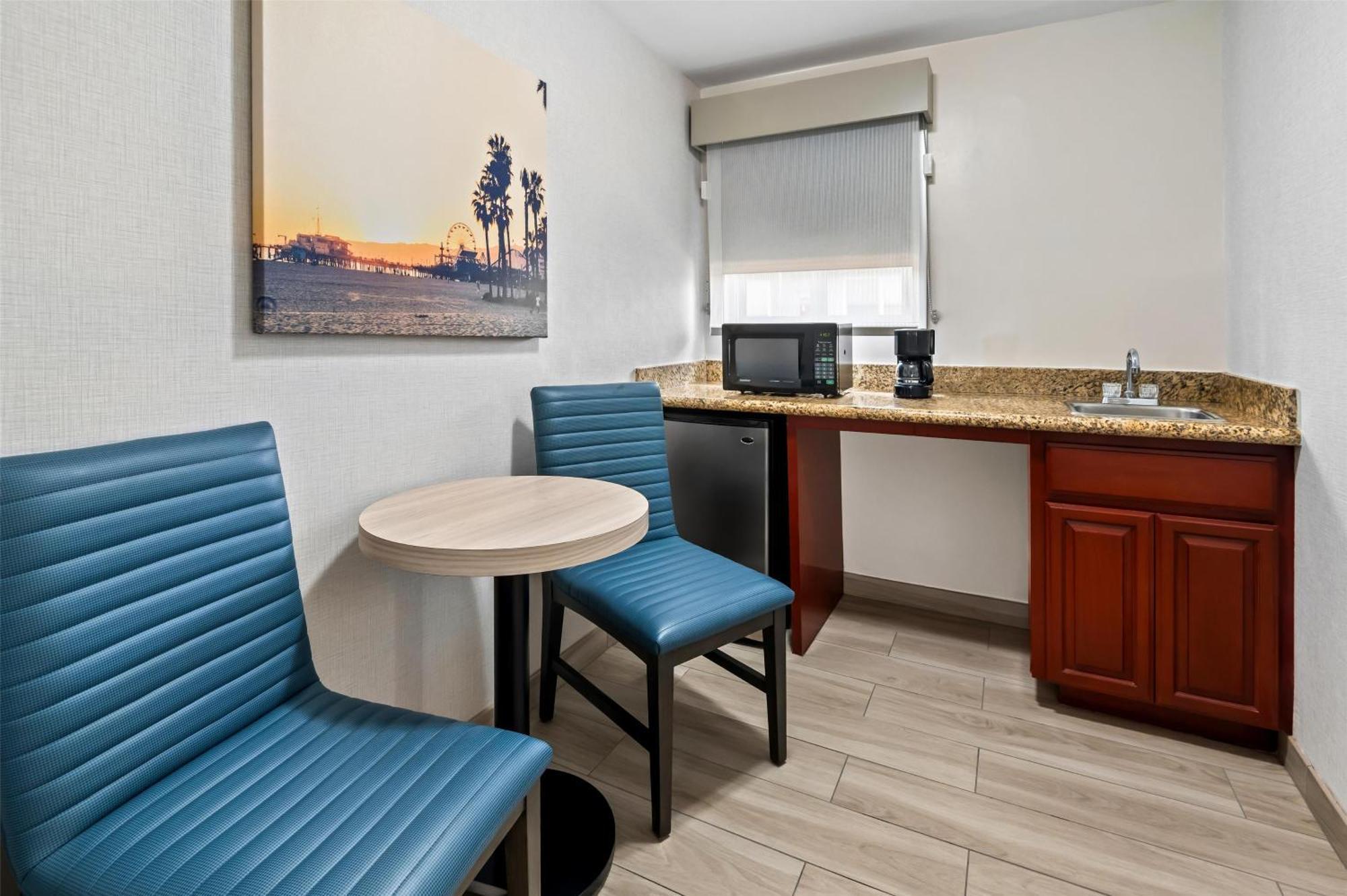Surestay Hotel By Best Western Santa Monica Exterior photo
